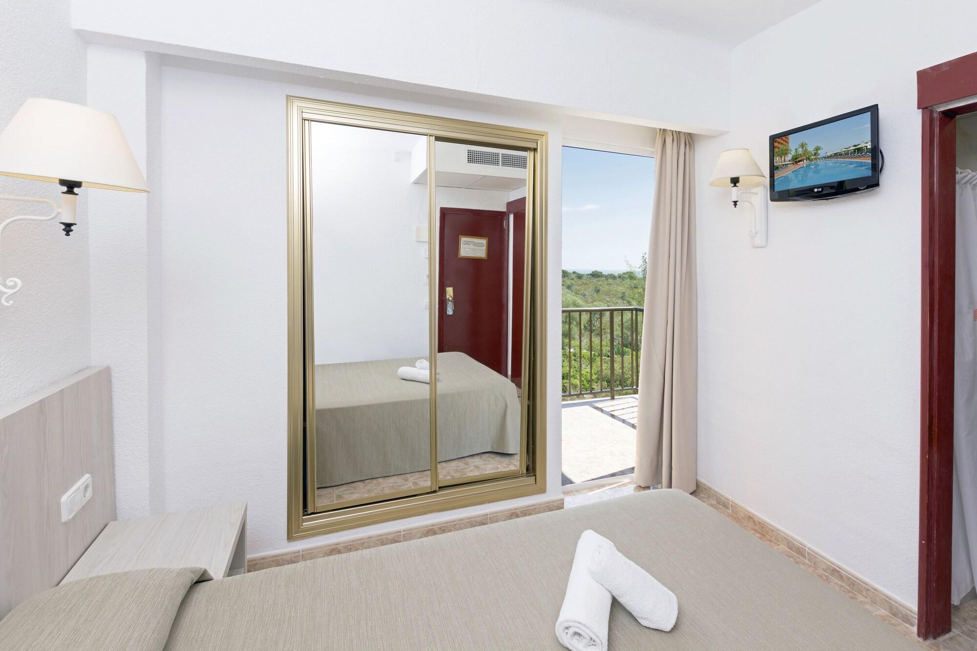 Hsm Canarios Park Calas de Mallorca Ngoại thất bức ảnh
