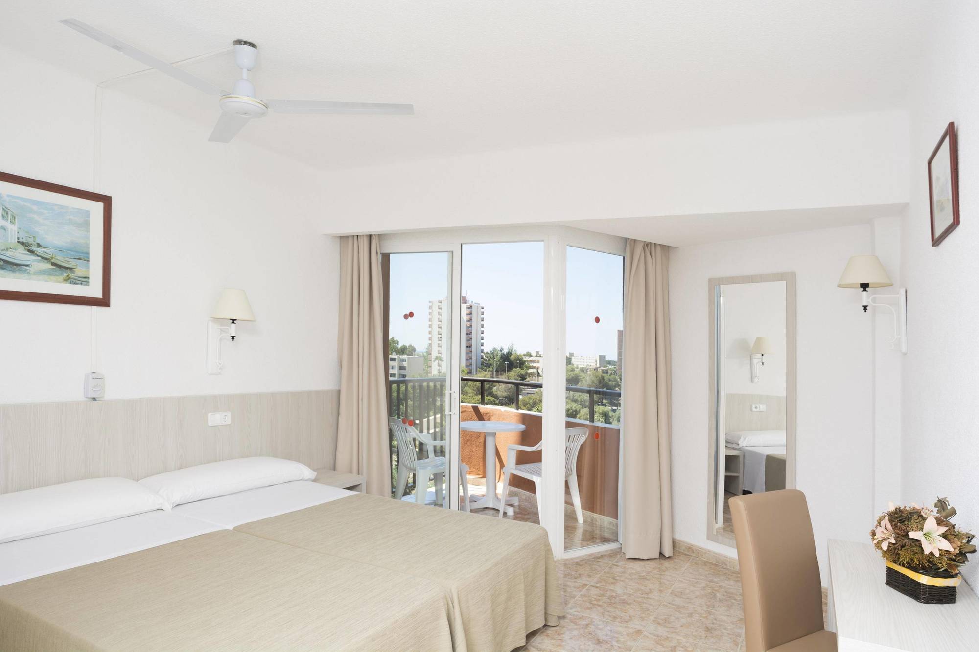 Hsm Canarios Park Calas de Mallorca Ngoại thất bức ảnh