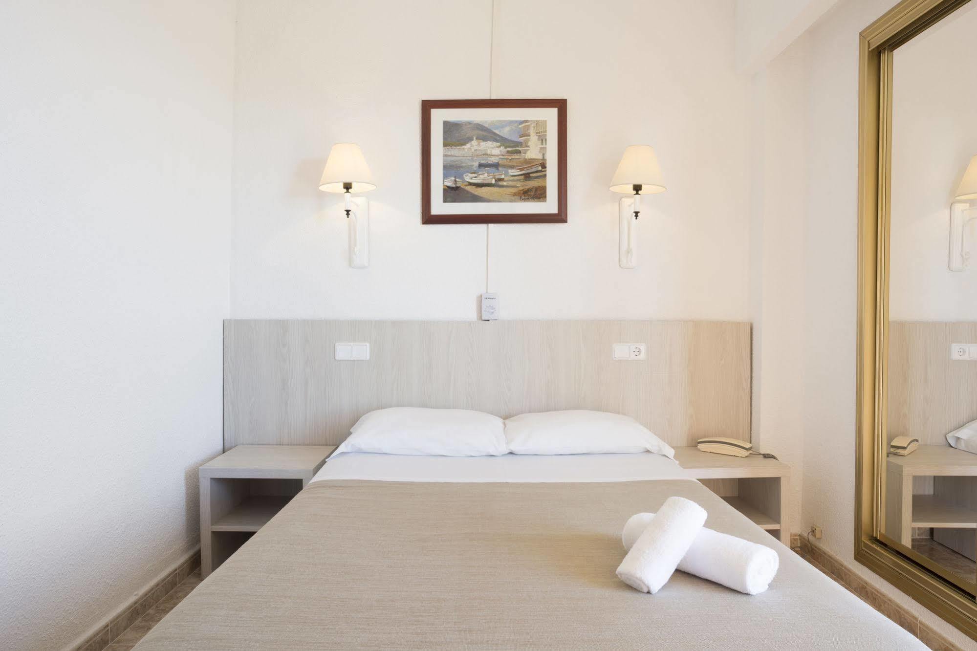 Hsm Canarios Park Calas de Mallorca Ngoại thất bức ảnh